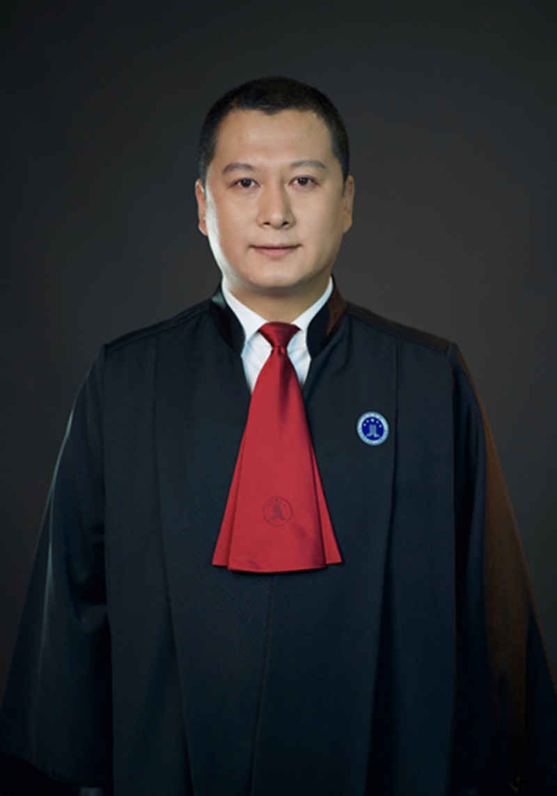 王虹锟律师
